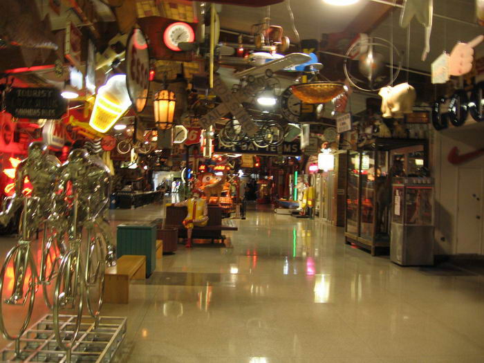 Dort Mall - 2007 Photo (newer photo)